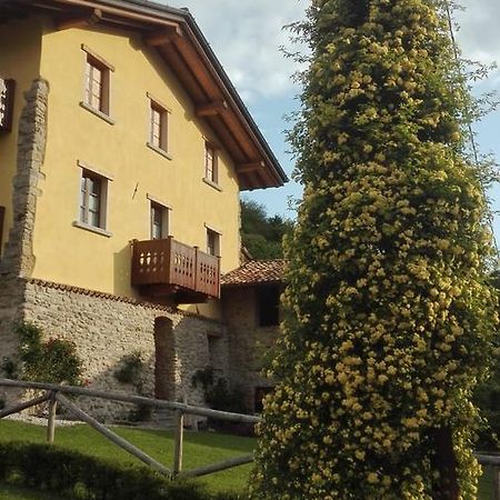 Agriturismo Il Posto Delle Fragole San Giovanni Bianco Exterior photo